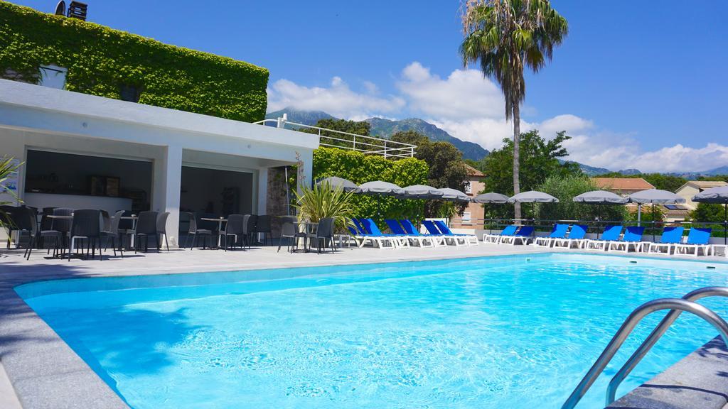 Sole E Mare Aparthotel Santa-Maria-Poggio  Exterior photo